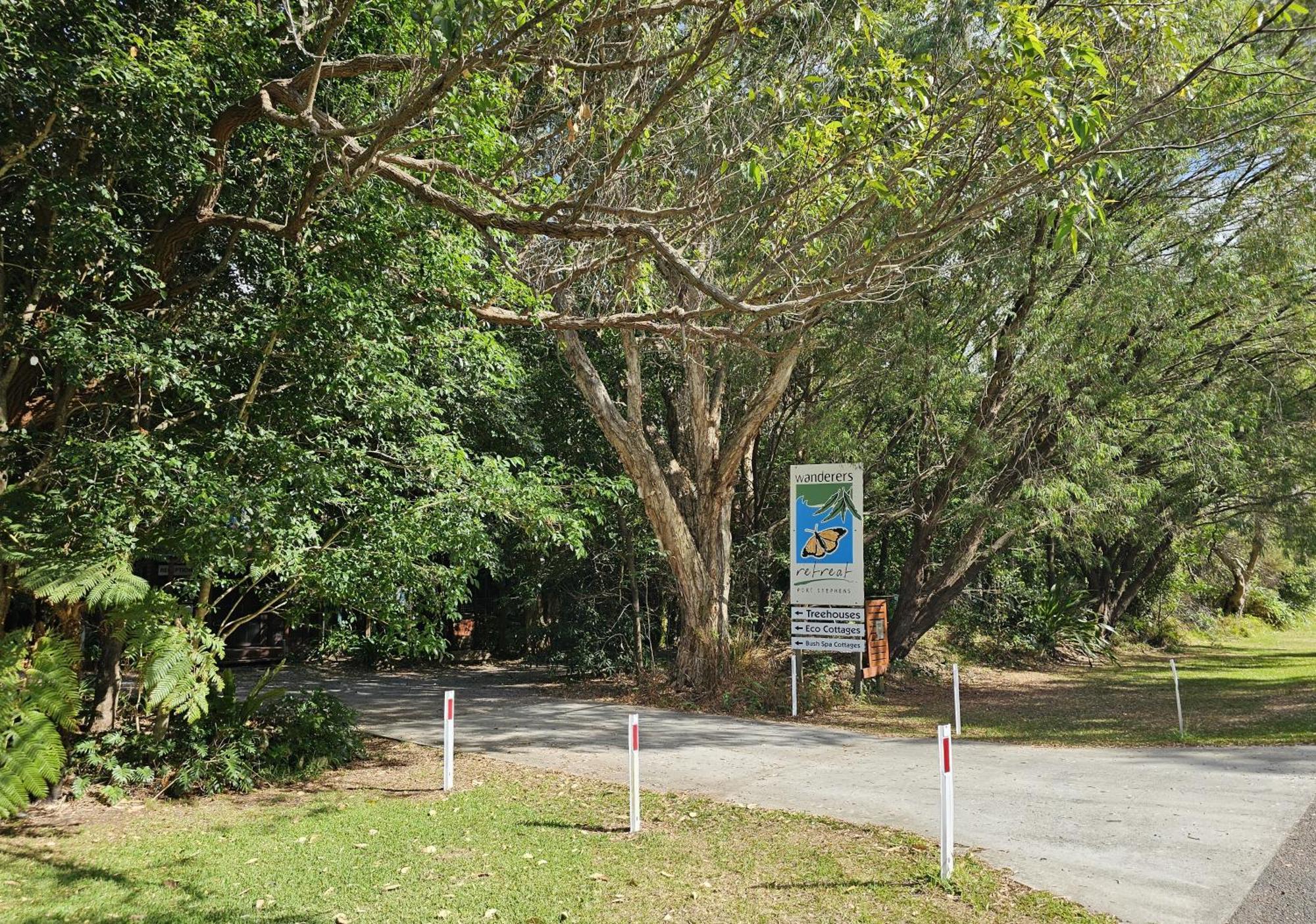 Wanderers Retreat Hotel Nelson Bay Exterior photo